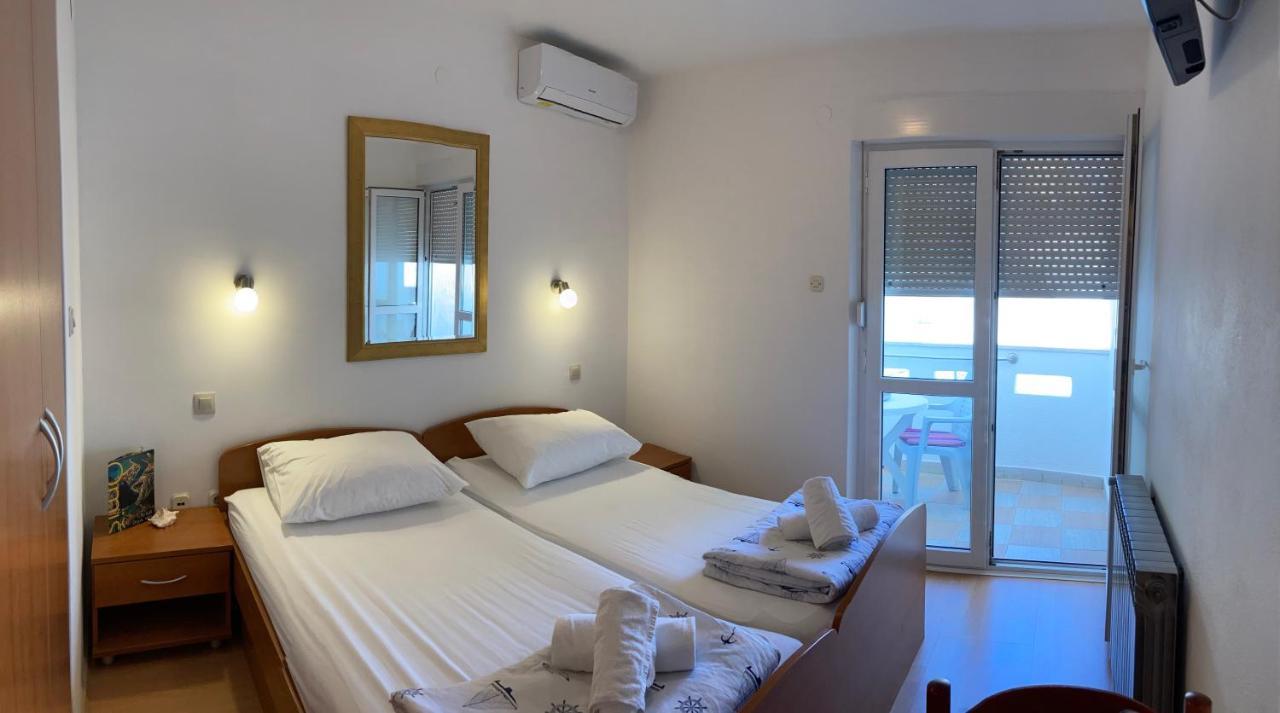 Sunrise Apartments And Studio Apartments 1 Lokva Rogoznica Ngoại thất bức ảnh