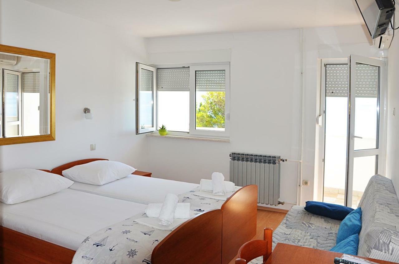 Sunrise Apartments And Studio Apartments 1 Lokva Rogoznica Ngoại thất bức ảnh