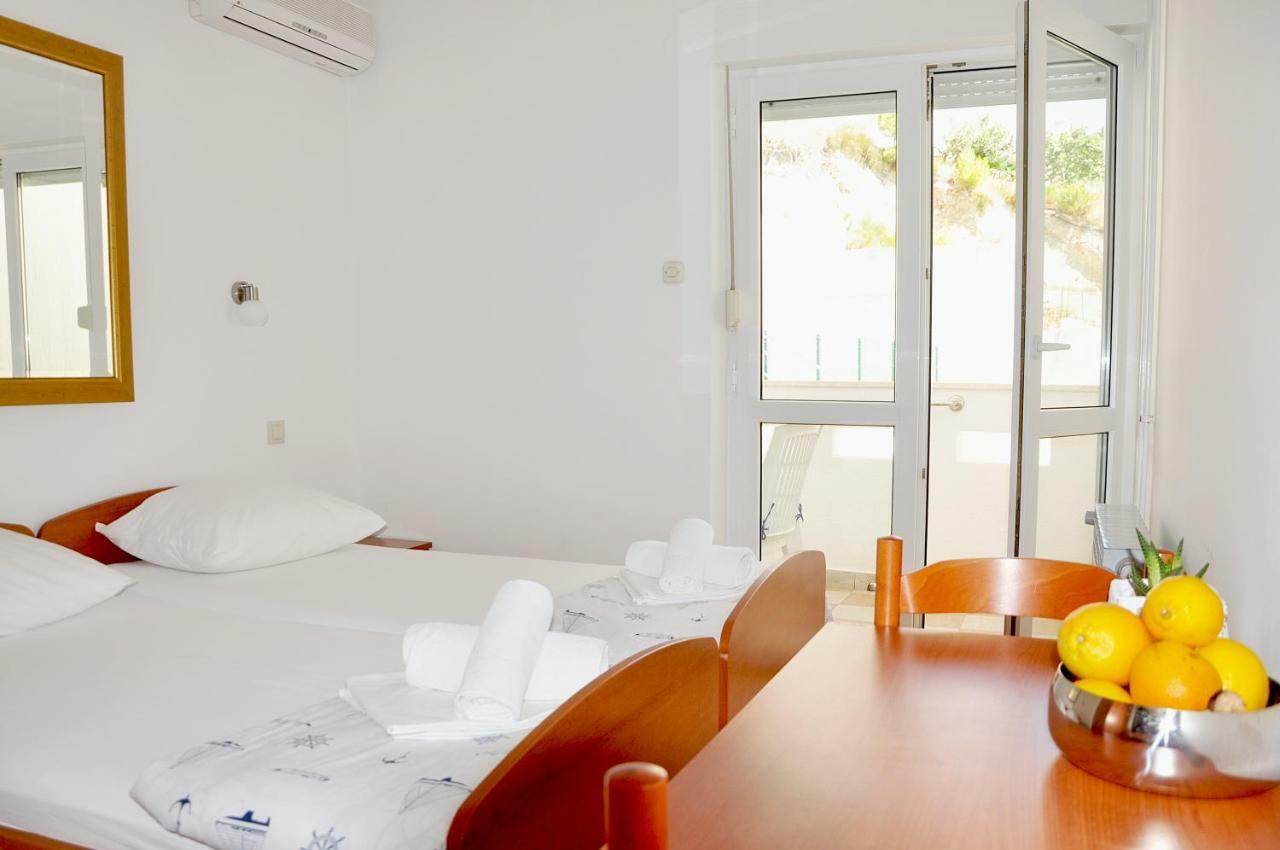 Sunrise Apartments And Studio Apartments 1 Lokva Rogoznica Ngoại thất bức ảnh